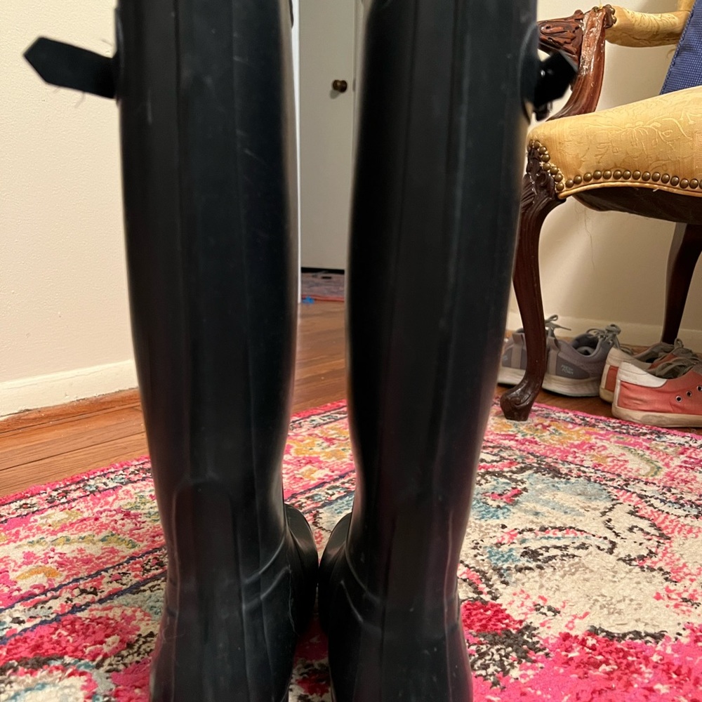 Hunter navy rain boots - Picture 5 of 8